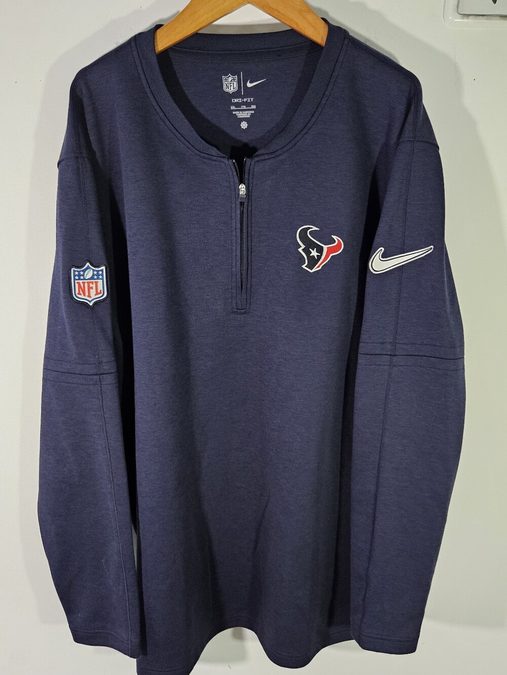 Nike Dri-Fit NFL Houston Texans Half Zip Performance Pullover Sweatshirt!